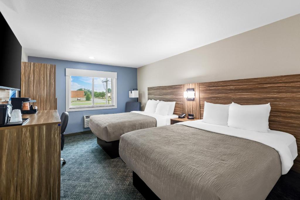 Quality Inn Ponca City - 4人部屋 クイーンベッド2台付 禁煙