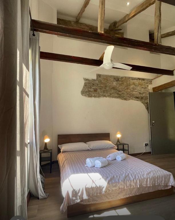 Relaxing room with pool near Acqui Terme
