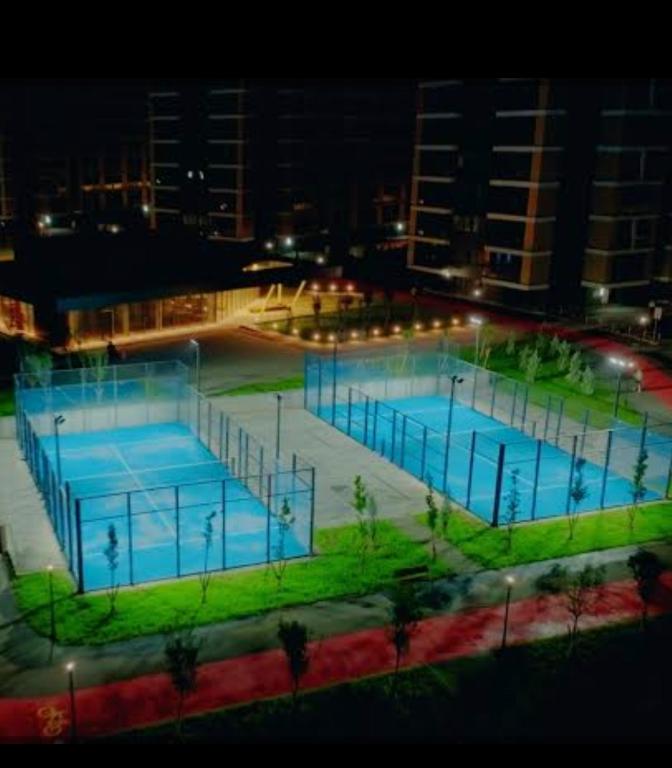 تصویر اتاق‌های Апартаменты APARTMENT COMPLEX monolith green city - تصویر ۲