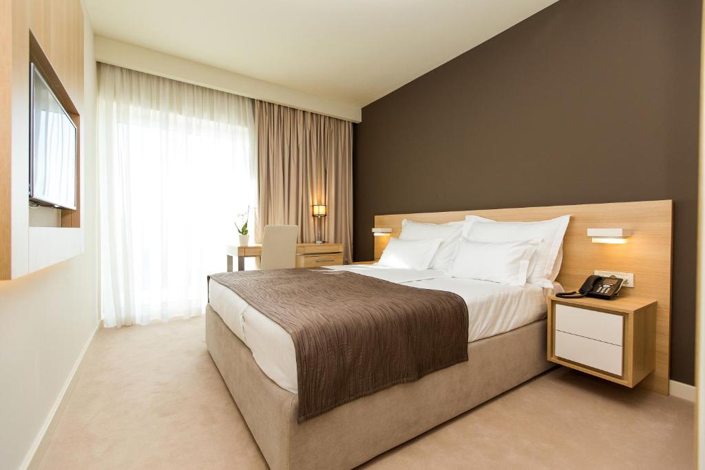 Hotel Crikvenica - Superior Double Room With Balcony And Sea Side