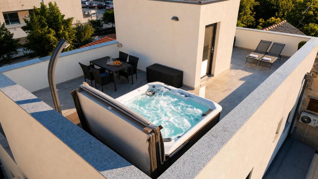 Villa MiEma with Jacuzzi