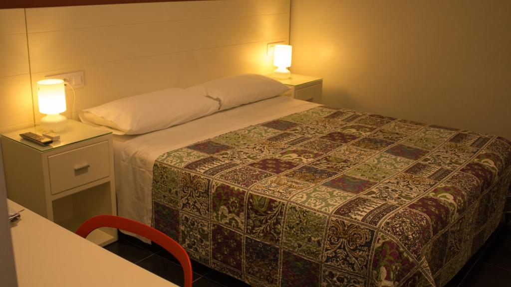 Hostal San Vicente II, Sewilla – aktualne ceny na rok 2023