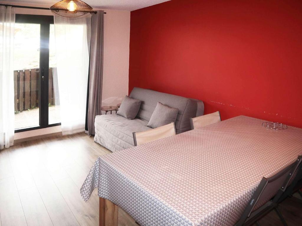 Appartement rénové pour 8 pers, skis aux pieds, cœur de station, grande terrasse, box à skis - FR-1-322-564