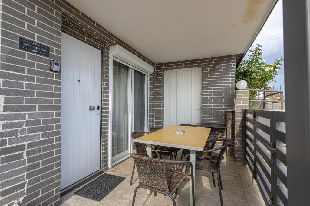 SeaView House Nikiti 1
