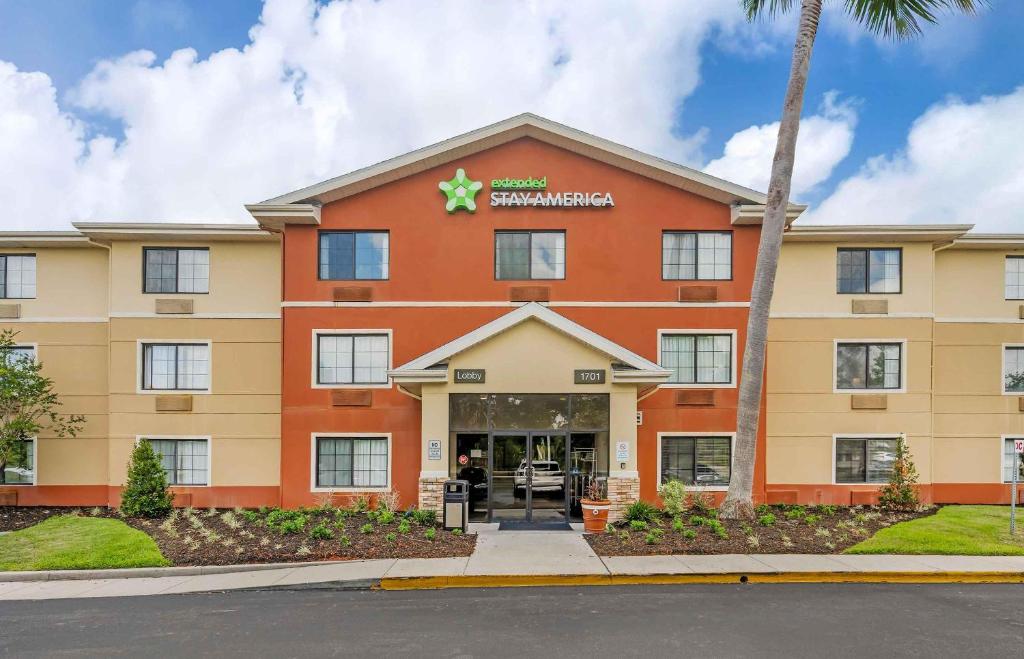 a rendering of the front of a hotel at Extended Stay America Suites - Melbourne - Airport in Melbourne