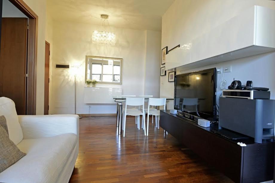 Zdjęcie z galerii obiektu Appartamento Sole in centro a Bologna WI-FI Fibra w Bolonii
