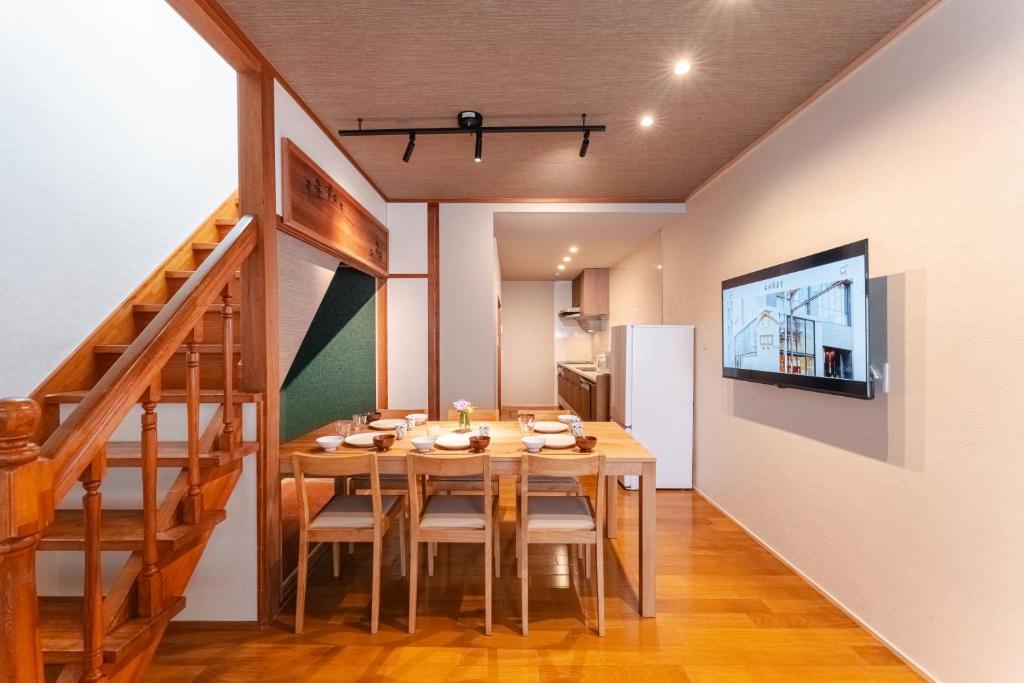 最大8名の貸切一軒家,心安らぐ和の空間,天神 博多へ好アクセ,洗濯乾燥機完備
