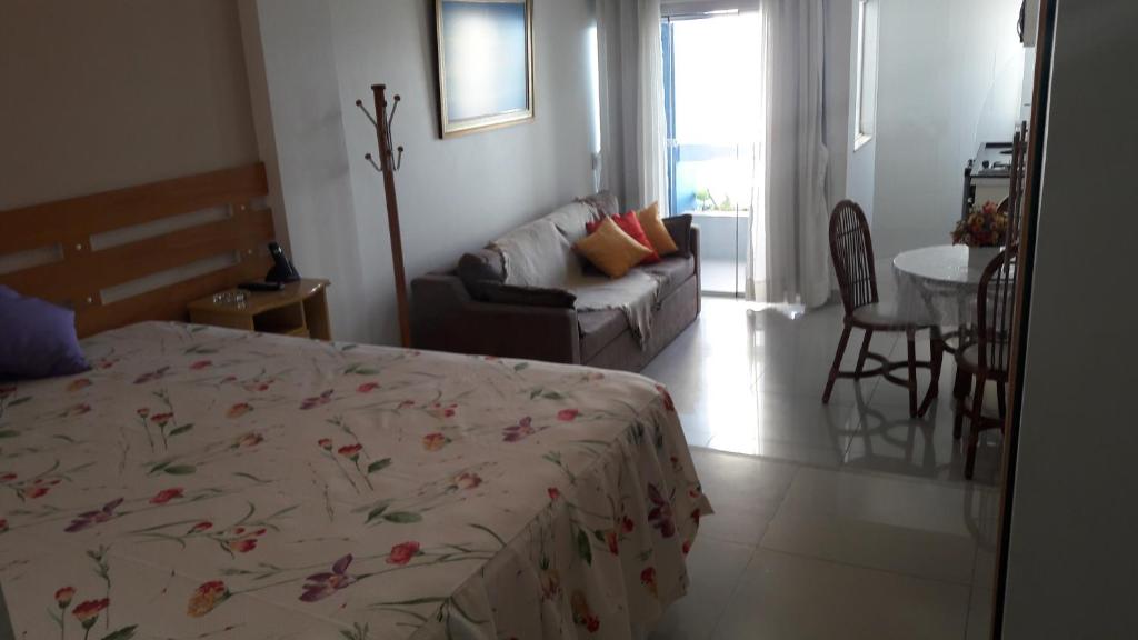  Bahia Flat 301