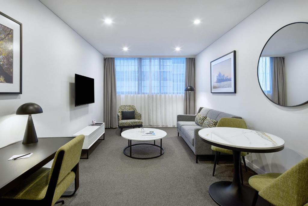 Meriton Suites North Sydney