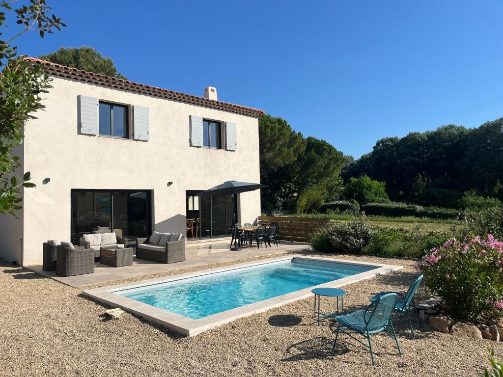 Bastide 3 chambres 6personnes avec piscine sur Aix en Provence