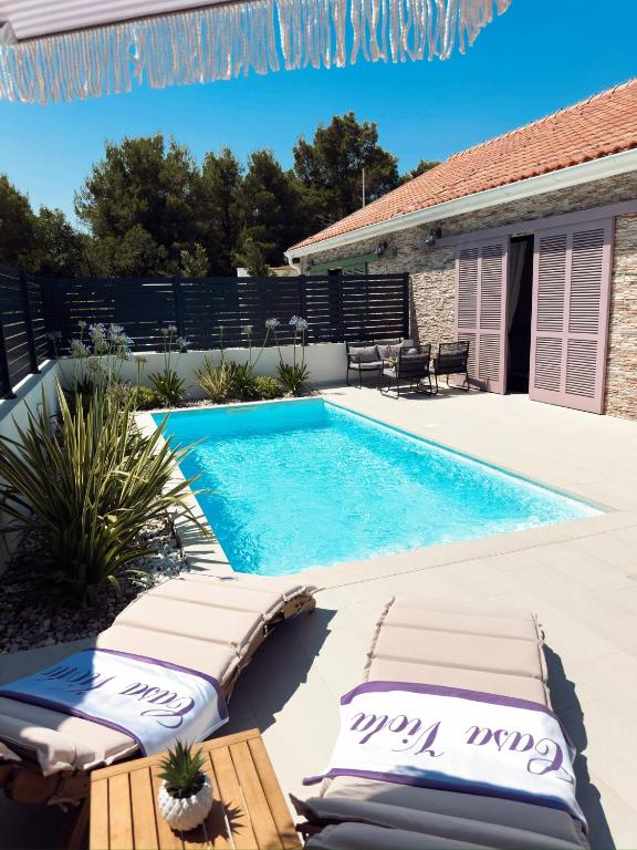 Casa Viola