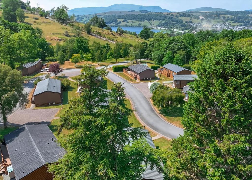 an aerial view of a village with a road and houses at Beautiful Home In Bala, Gwynedd W in Bala