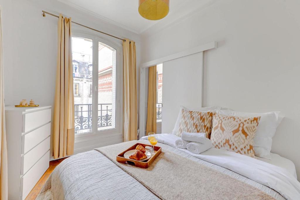 BnBNova - Stylish - 1BR - Steps from Le Marais & Montorgueil