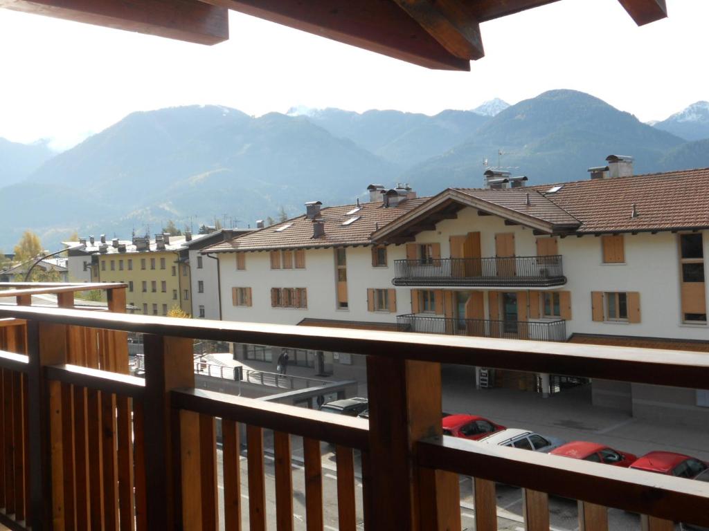 Nespecifikovaný výhled na hory nebo výhled na hory při pohledu z hotelu
