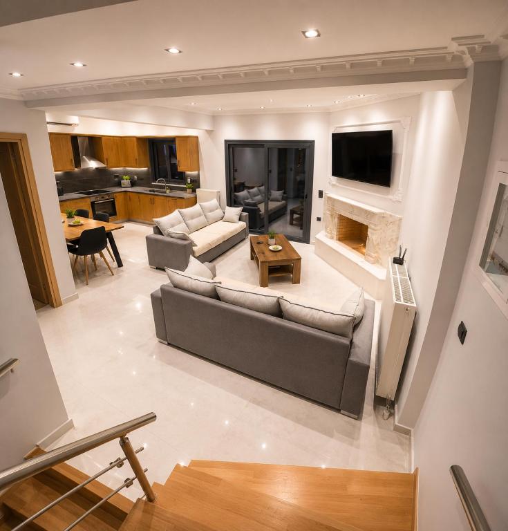 KONTIS' Deluxe furnished apartment