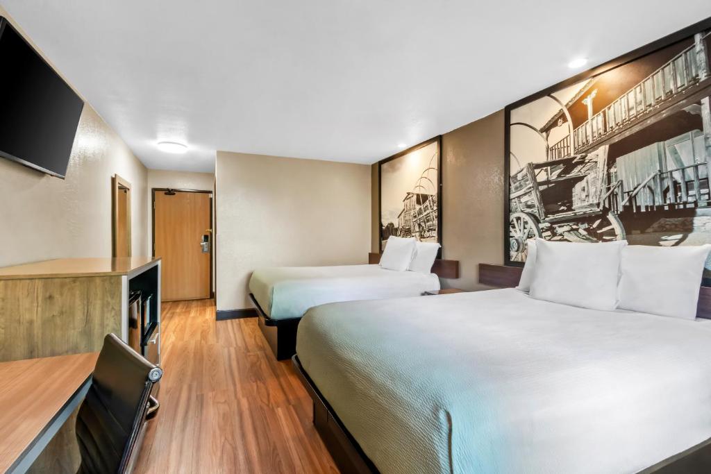 Super 8 by Wyndham Mesa Gilbert - Chambre Queen Avec 2 Lits Queen-Size - Non-Fumeurs