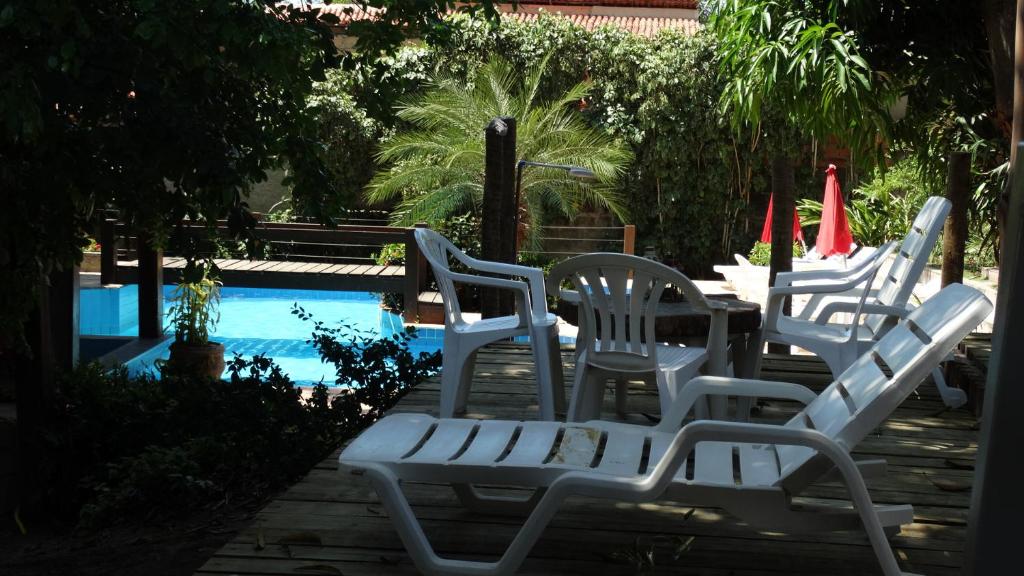 A piscina em ou perto de Pousada Das Araras