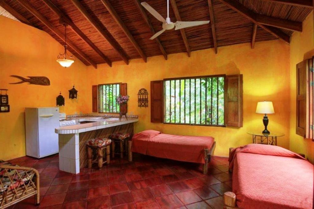 Hotel La Palapa Eco Lodge Resort - Villa Met één Slaapkamer