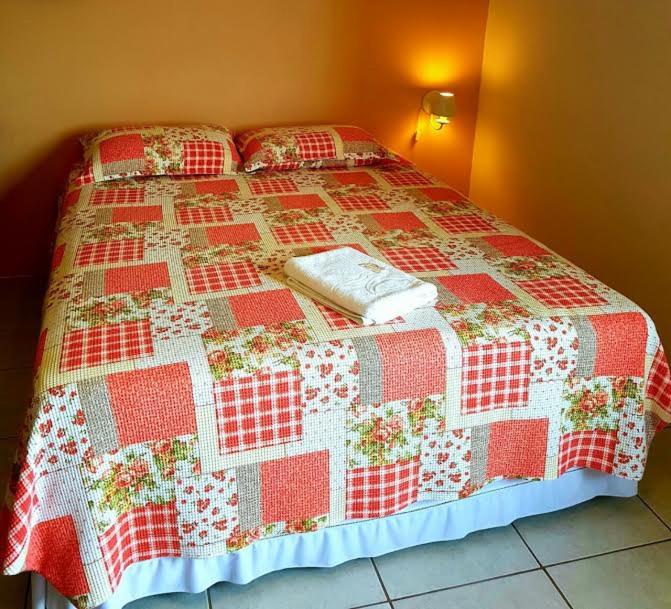 Plaza Center Hotel