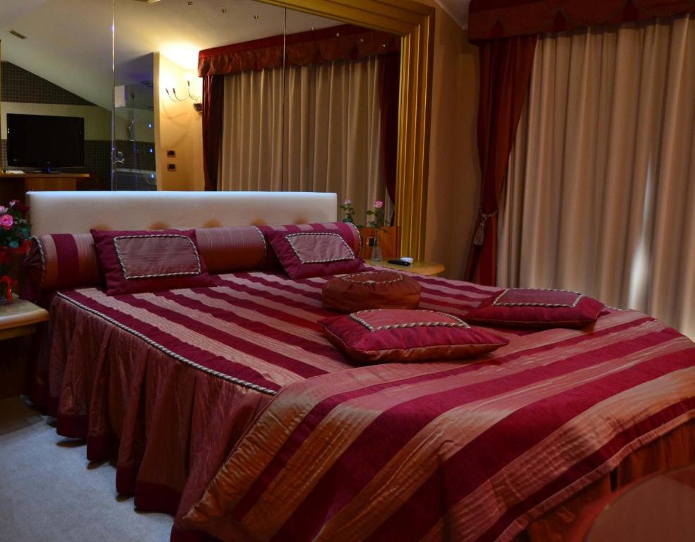 Postel nebo postele na pokoji v ubytování Hotel Motel 2
