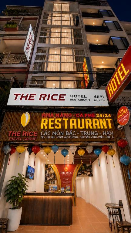 CƠM VĂN PHÒNG TIMES CITY PHỤC VỤ TRƯA NÓNG HỔI SHIP TẬN NƠI