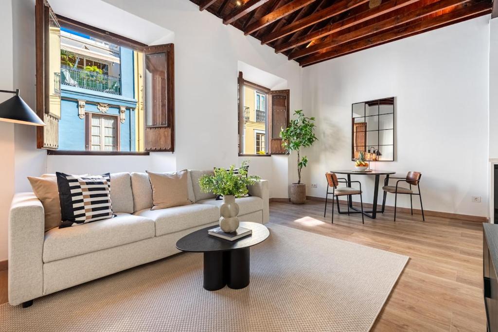 Stylish Apartment in Soho REMS