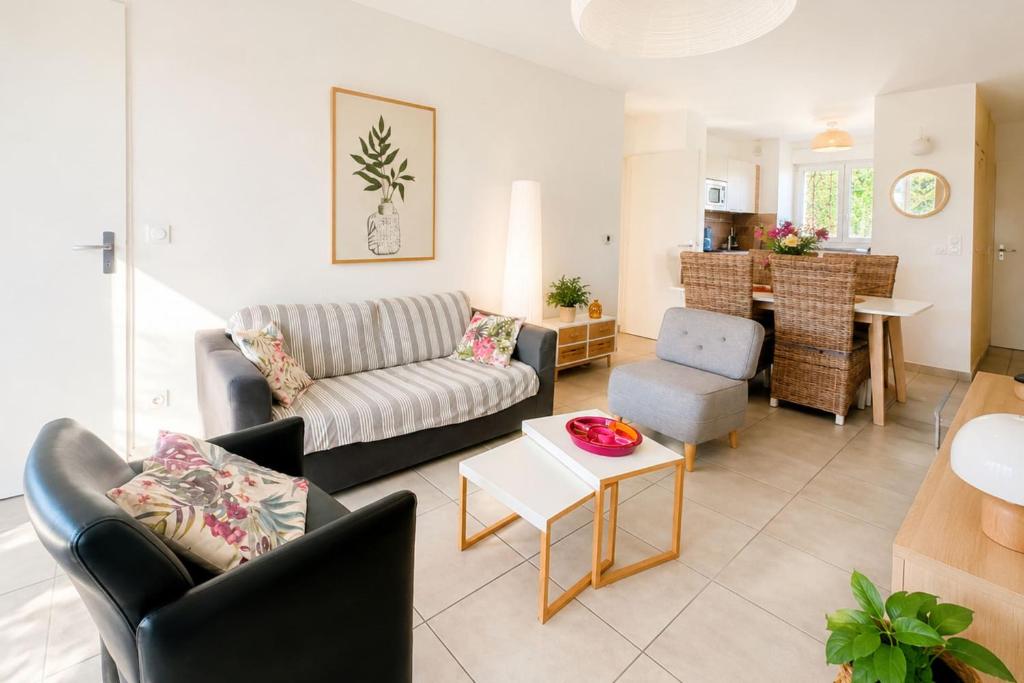 Beautiful flat with terrace & parking Marseille