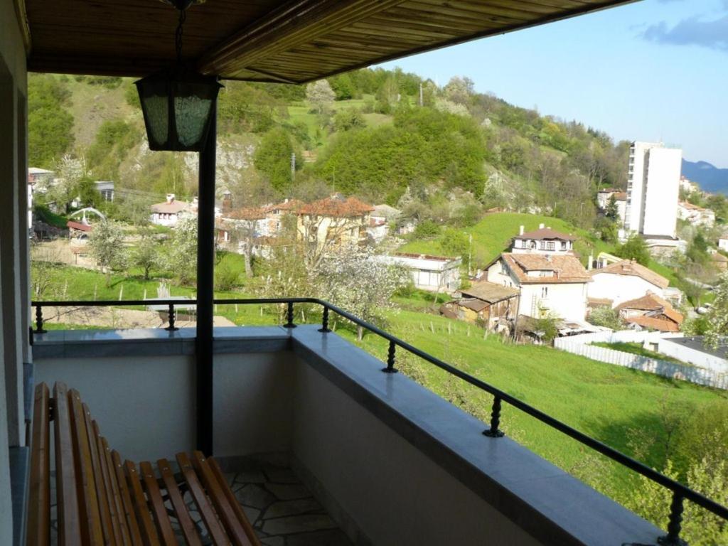 Balcon ou terrasse dans l'établissement Guesthouse Sekvoia