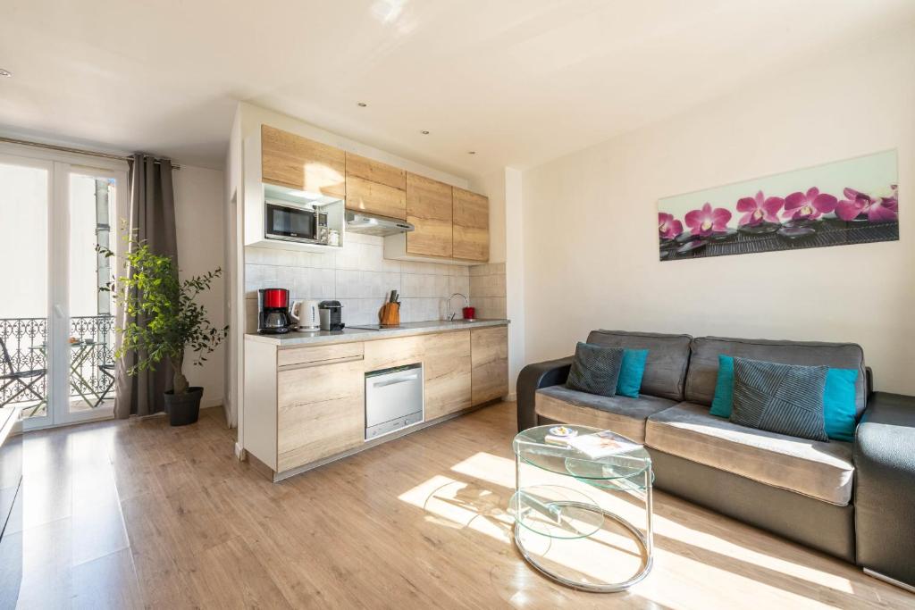 1-Br Apartment - Cannes City Centre