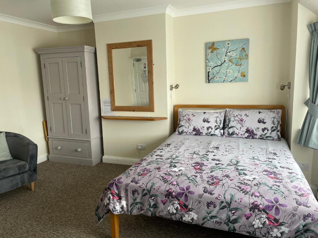 Fernlea Guest house - King Room