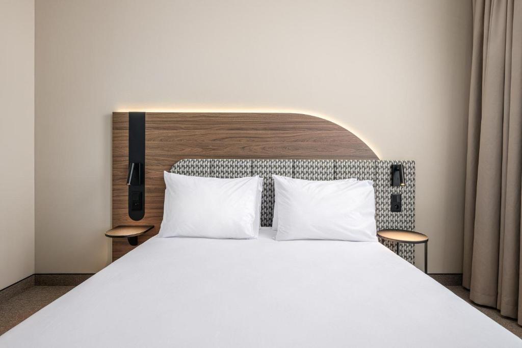 B&B HOTEL Wrocław Old Town - Habitación Doble Premium Con Sofá Cama