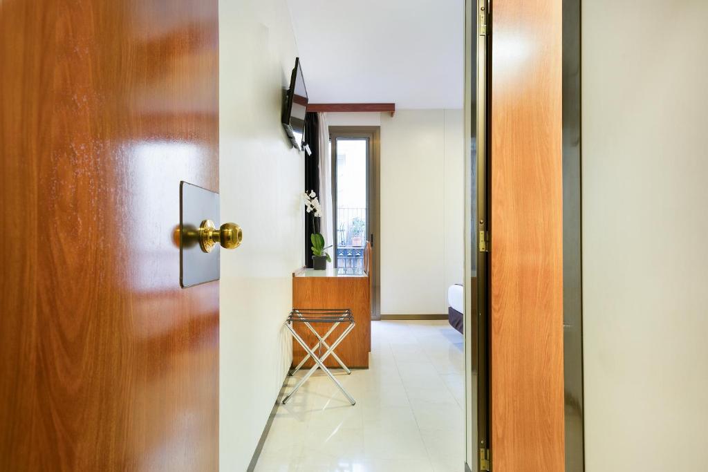 Hotel Condal - Resim 34