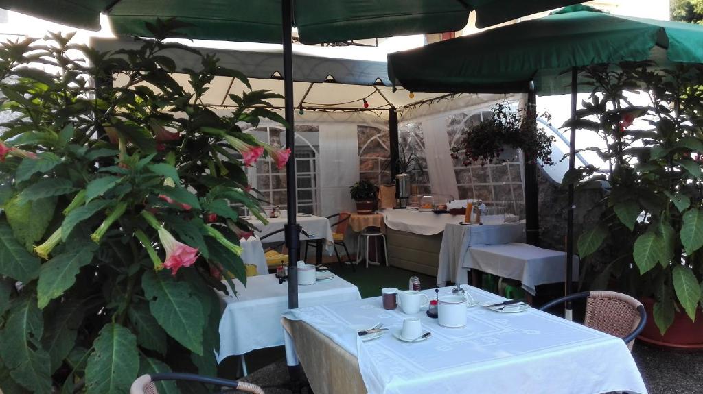 Restaurace v ubytování Haus zu den Zwei Eichen