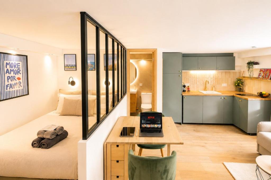 MONACO - MENTON - 4 PERSONS - HYPERCENTER - PARKING - CLIM - FULL RENOVATED - FAST WIFi
