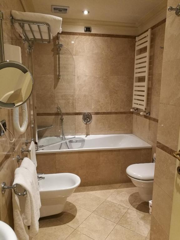 Koupelna v ubytování Royal San Marco Hotel