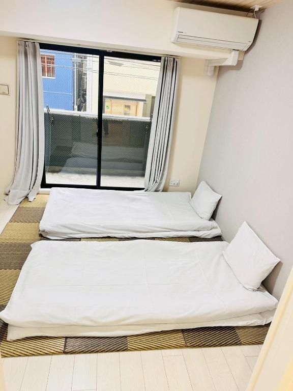 R SQUARE Nipponbashi Room 201