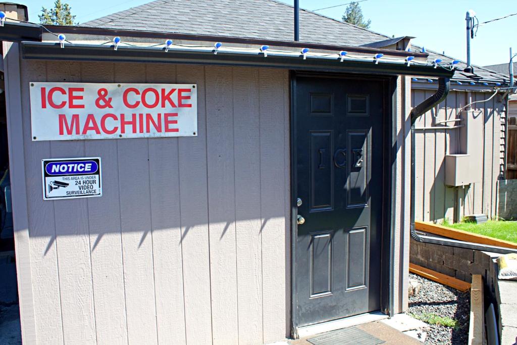 Cascade Lodge Boutique photo