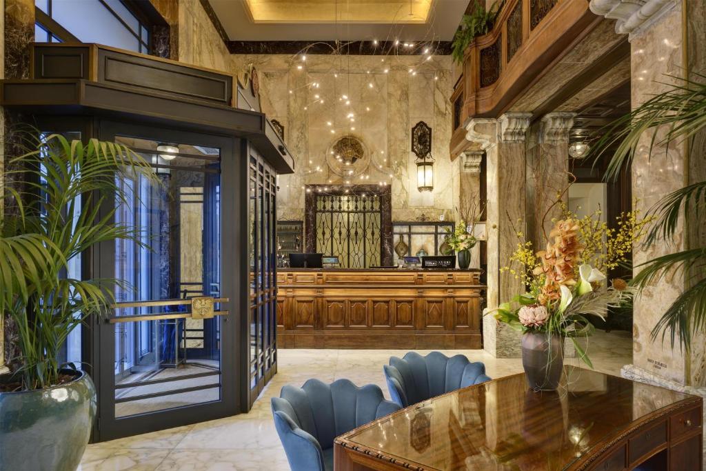 Grand Hotel Savoia Genova, Curio Collection by Hilton