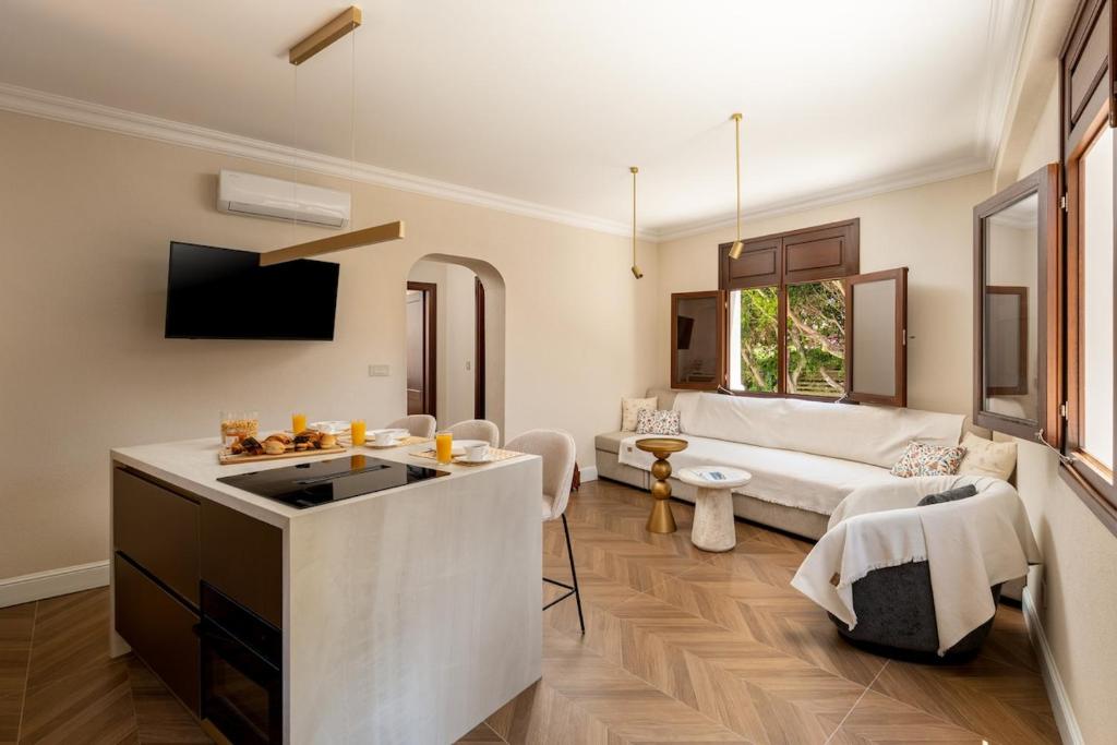 My Maria's Luxury Apartment Rhodes Old Town