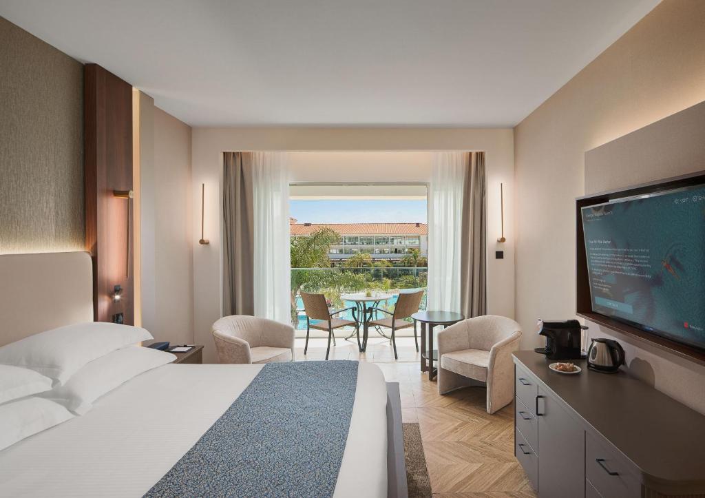 Olympic Lagoon Resort Paphos - 