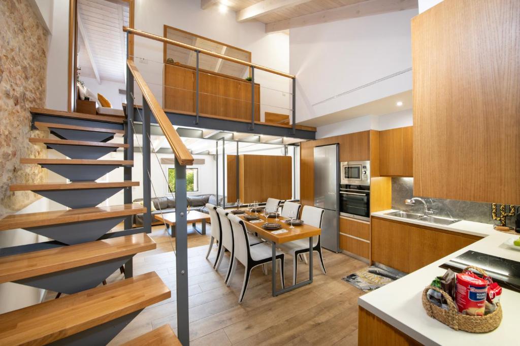 LeSte Αmperia Maisonette