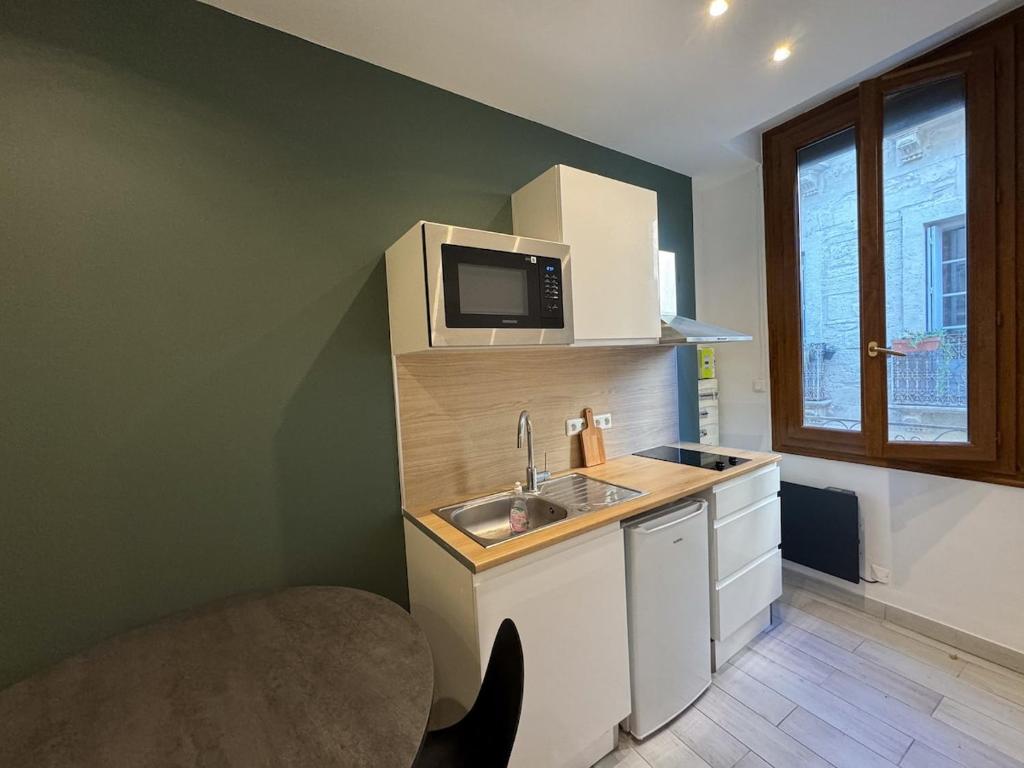 Bail mobilité 5 appartements au 19 rue du plan de l'olivier