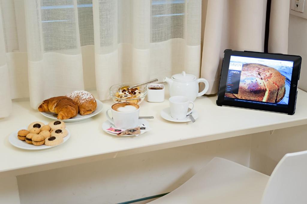 Savoy Hotel - Double Room