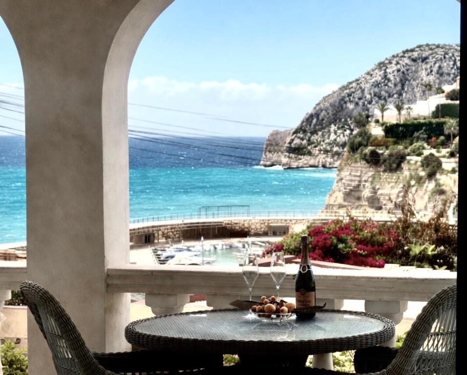 Villa con piscina cerca de Puerto Blanco