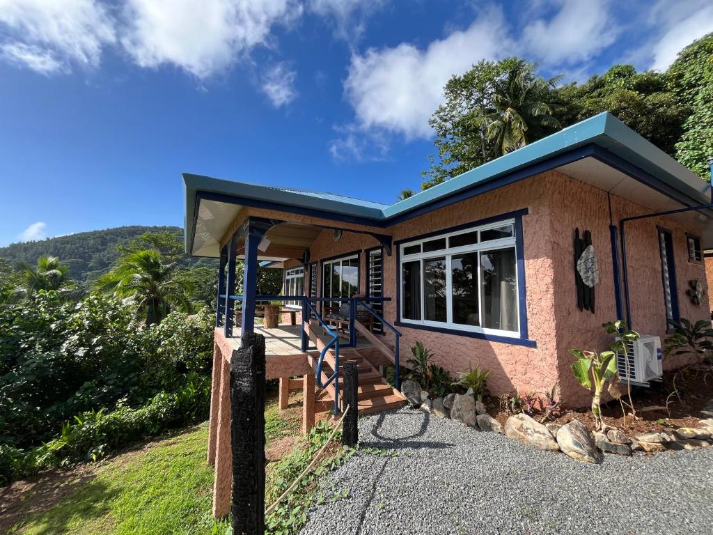 Potter House Hamada Villa vue sur mer - hébergement à Huahine