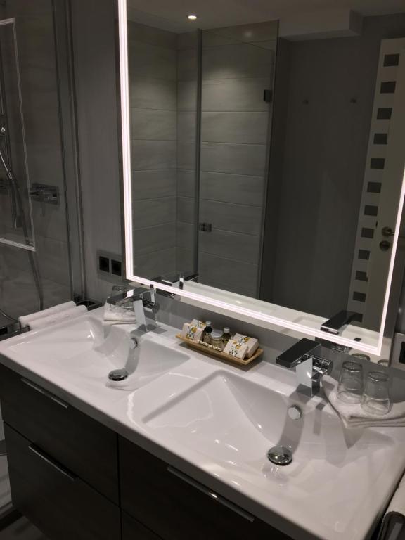 Koupelna v ubytování Dürer-Hotel