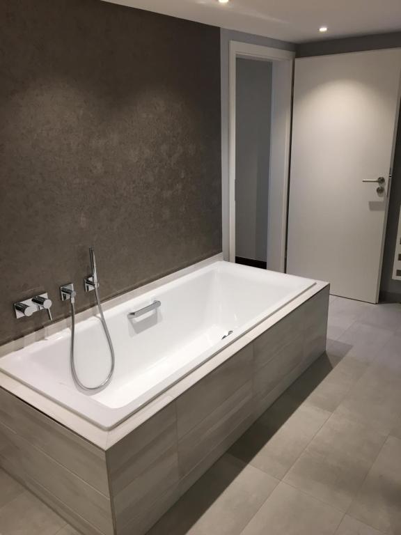 Koupelna v ubytování Dürer-Hotel