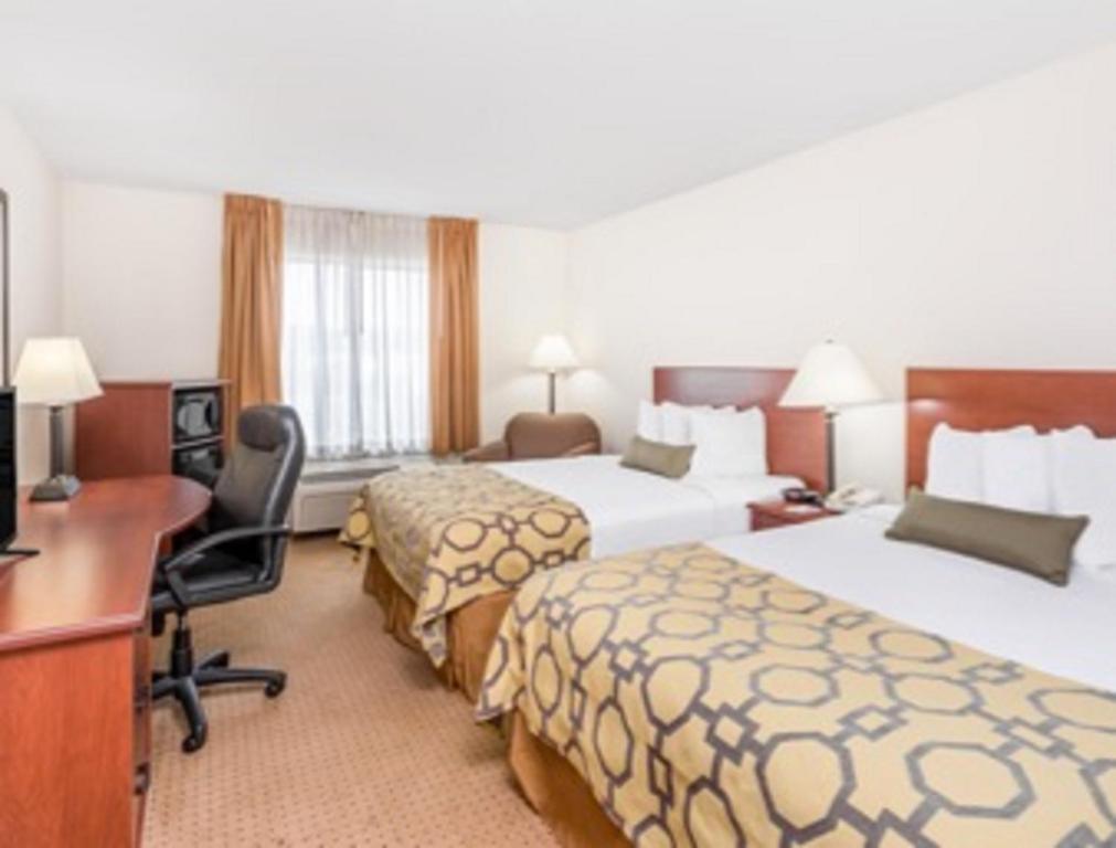 Baymont by Wyndham Cartersville - Queen Room With Two Queen Beds - Non-Smoking