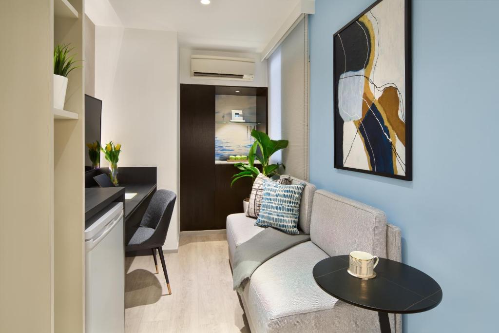 Lanson Place Winsland, Singapore — 3