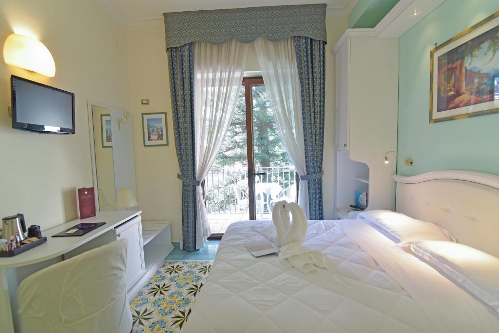 Hotel Santa Lucia - Classic Double Room With Balcony